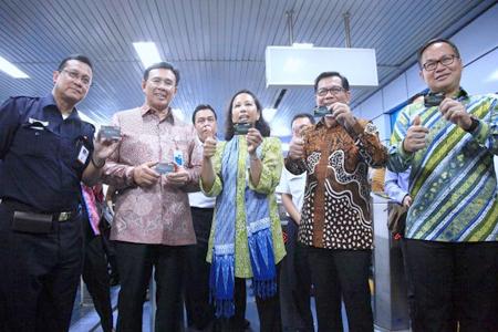 Kartu 'RAILPAY' Untuk Pengguna Kereta Api