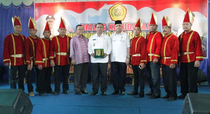 Penandatanganan MoU Wali Kota Medan dengan Bupati Deliserdang