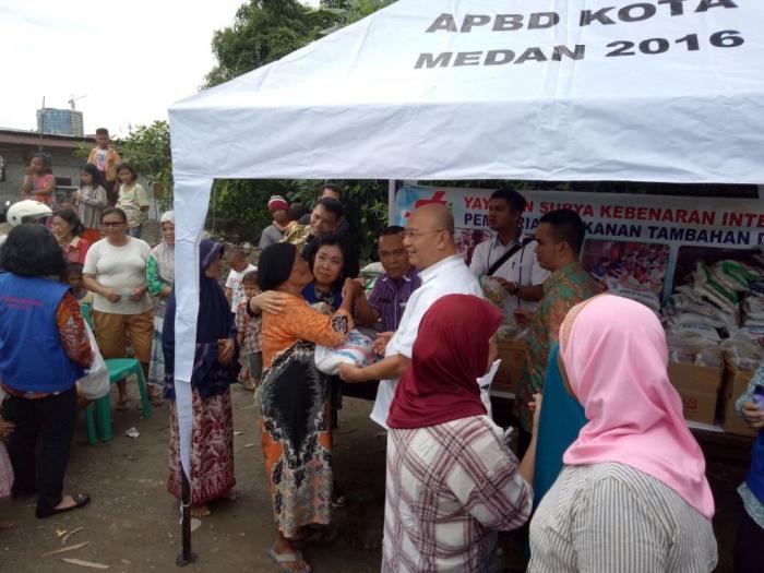 YSKI Bersama Pemko Medan Salurkan Bantuan kepada 150 Keluarga Kurang Mampu