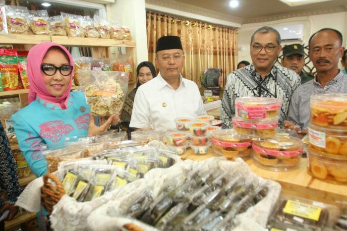 Wali Kota Resmikan Pusat Oleh Oleh Khas Medan