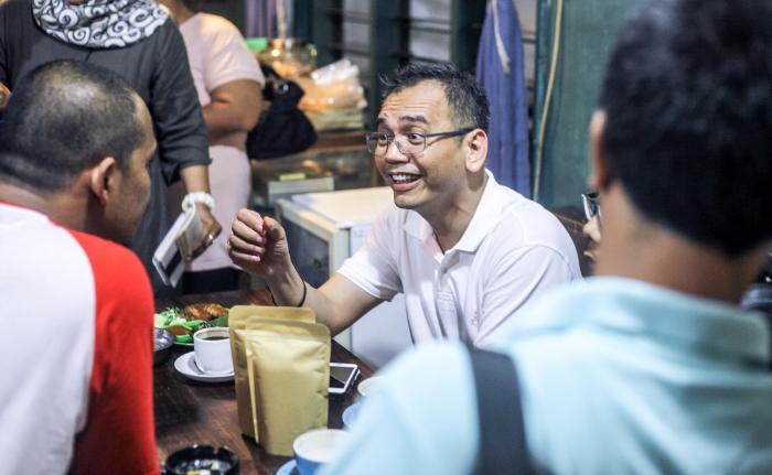 Sihar Sitorus Mampir, Ini Euforia Kedai Kopi Omerta Jl Wahid Hasyim