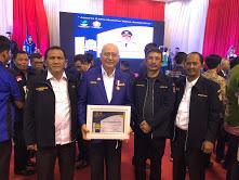 Wali Kota Raih Penghargaan Pengurus Umum Terbaik Karang Taruna 2018