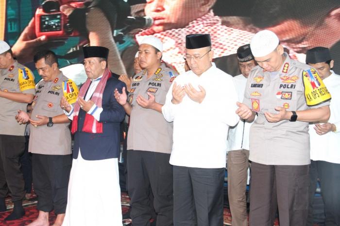 Wali Kota & Kapolda Sumut Bersama Ribuan Warga Doa & Dzikir Akbar Sambut Tahun 2019