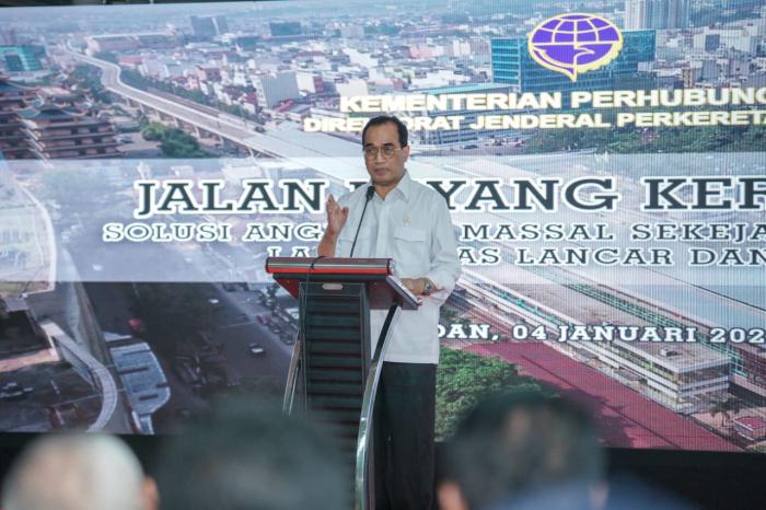 Menhub Budi Karya Paparkan Manfaat Jalan Layang Kereta Api di Wilayah Medan