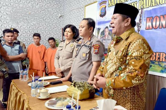 Walikota Apresiasi Polres Padangsimpuan Gagalkan Pengedaran 250 Kg Ganja