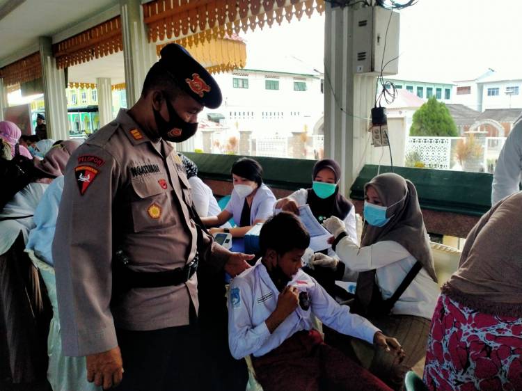 Batalyon B Pelopor Brimob Sumut Hadiri Launching Vaksinasi Merdeka Anak di Tebing Tinggi