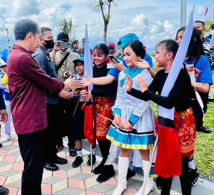Peresmian Bendungan Kuwi Kawangkoan oleh Presiden Dimeriahkan Atraksi Para Pelajar