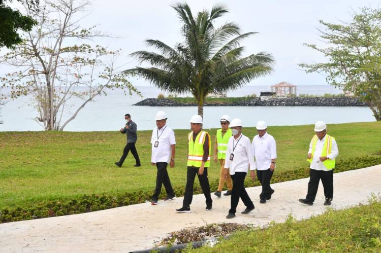 Tinjau Likupang, Presiden Berharap Pariwisata Pulih Lebih Tinggi dari Prapandemi