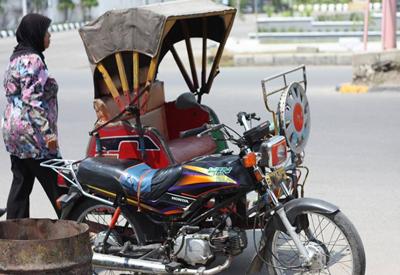 Memanas, Pengemudi Betor dan Ojek Online Lagi di Medan
