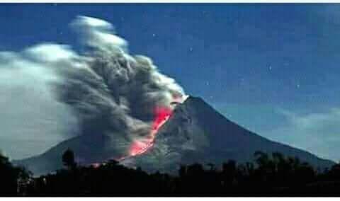 Erupsi Sinabung, Humbahas Diselimuti Debu Vulkanik