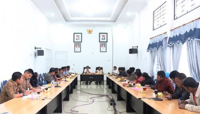 Bupati Humbahas: Dana Desa Diprioritaskan Membangun Jalan Desa