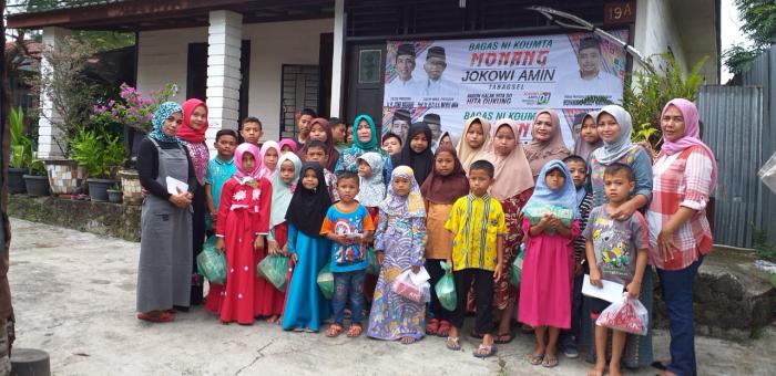 Relawan Monang Pertiwi Santuni Anak Yatim Piatu