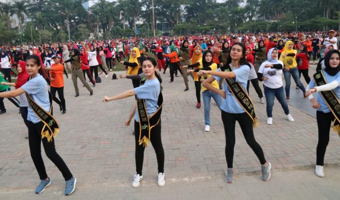 Sosialisasi Tari Ahoi Meriahkan CFD