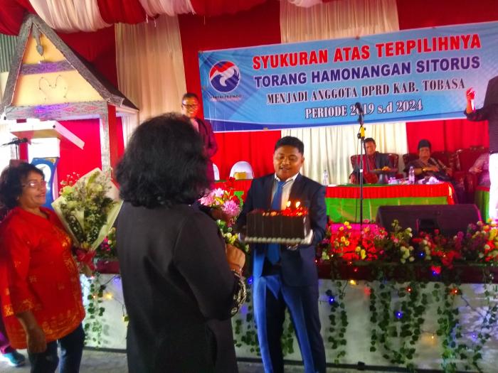 Terpilih Jadi Anggota DPRD, Torang Hamonangan Sitorus Gelar Syukuran