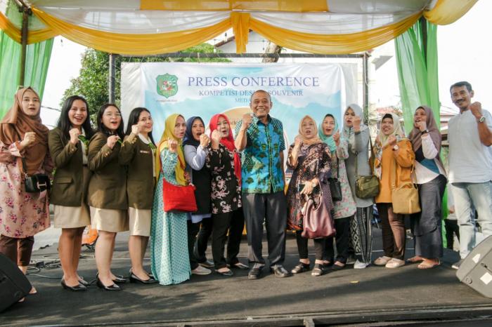 Dinas Pariwisata Gelar Kompetisi Desain Souvenir: Diharapkan Souvenir Menjadi Salah Satu Produk Kreatif Unggulan Kota Medan
