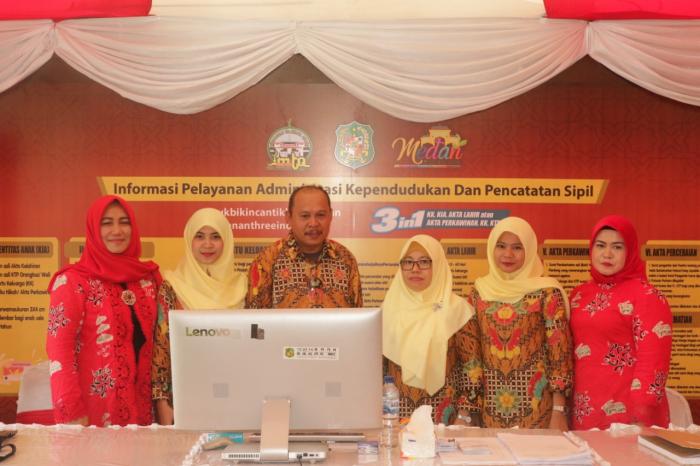 Disdukcapil Dirikan Stand Berikan Pelayanan Masyarakat Pada Acara MTQ Ke 53