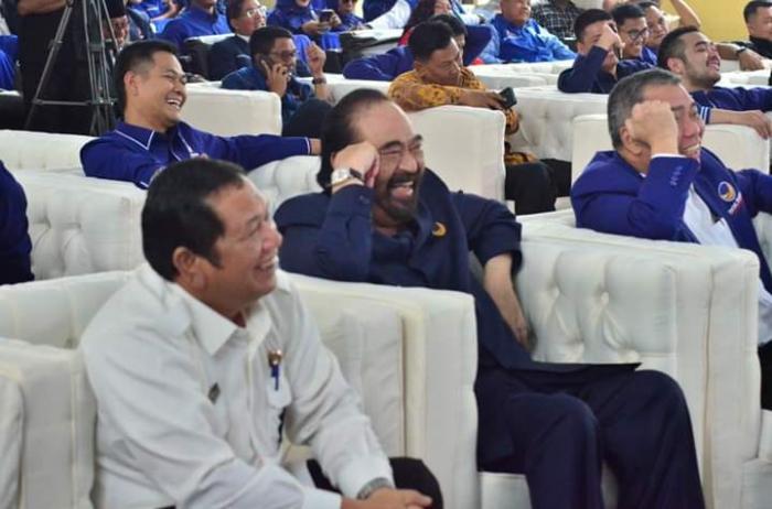 Walikota Padangsidimpuan Hadiri Pelantikan Partai Nasdem se Tabagsel