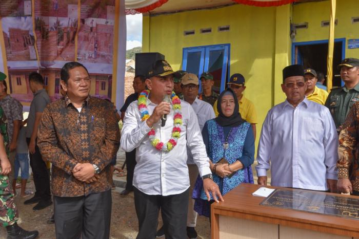 Sukseskan Program BSPS, Gubsu Apresiasi Walikota Padangsidimpuan