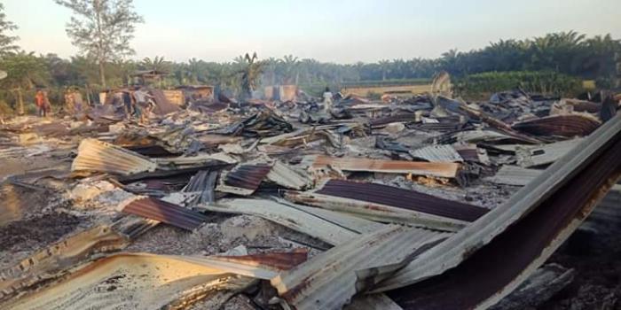 Perumahan Karyawan PT MIR Muara Batangtoru Terbakar