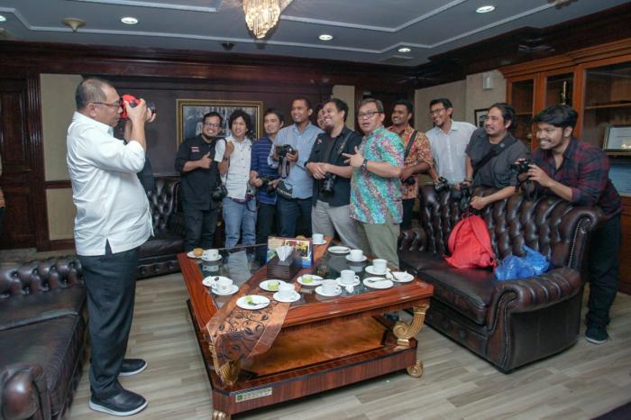 Akhyar Pamer Program 'Cantik' di Hadapan Pewarta Foto