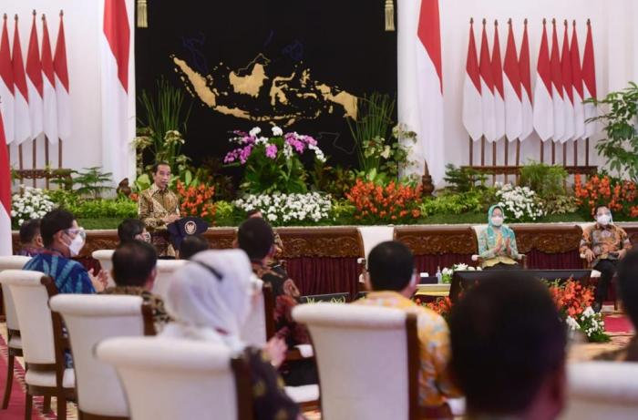 Presiden Jokowi Buka Munas VI Apeksi secara Virtual di Istana Negara