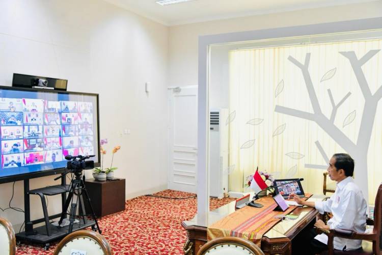 Presiden Sampaikan Empat Arahan Terkait Evaluasi PPKM