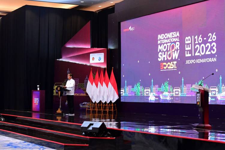 Buka IIMS 2023, Presiden Dorong Industri Otomotif Berorientasi Ekspor