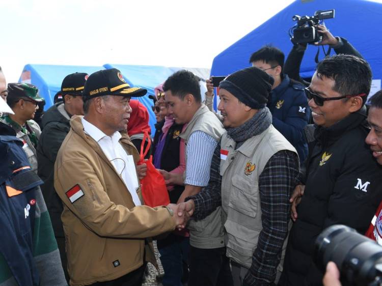 Kunjungi RS Lapangan di Hassa, Delegasi RI Serahkan Bantuan untuk Korban Gempa Turki