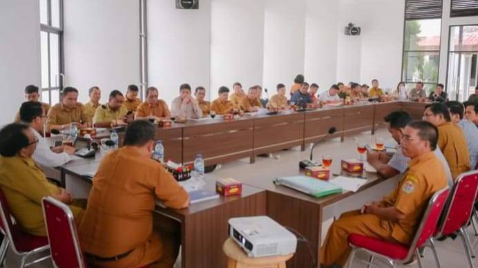 Bupati Humbahas Pimpin Rapat Koordinasi Profiling Kebutuhan Pemberdayaan Perhutani Sosial
