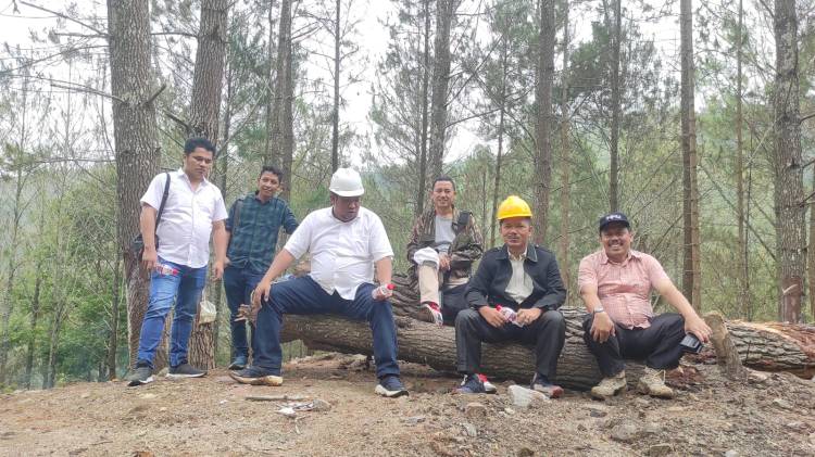 Ketua Umum PTMBB Indonesia, Sabam Manalu Kunjungi Lokasi Pembangunan Tugu di Tipang