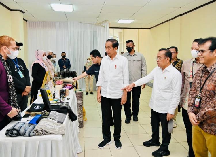 Bertemu Anak Muda Aceh, Presiden Jokowi Bahas Peluang di Berbagai Bidang