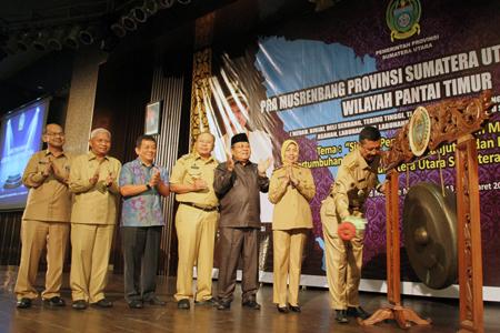 Pra Musrenbang Pantai Timut, Pemda Diminta Bersinergi Mencapai Target Pembangunan Sumut 2018