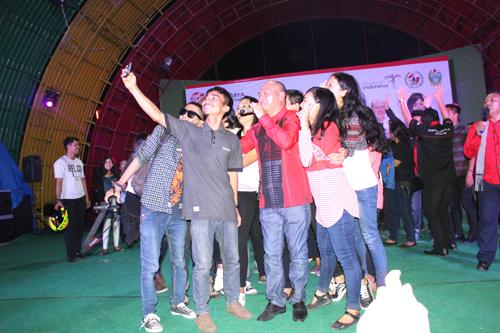 Nikson Nababan Ajak DPRD dan Mahasiswa Bersama di Panggung