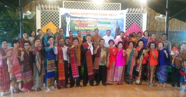 Pesta Syukuran Tahun 2017 dan Pelantikan Pengurus Punguan Simataraja Raja Simarmata Se Kalimantan Selatan 