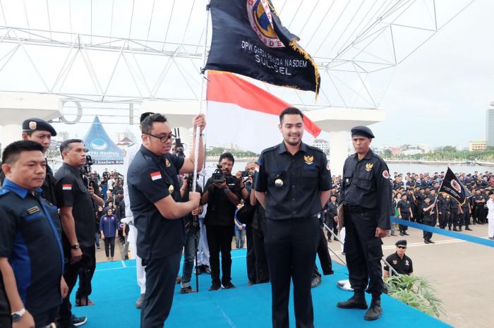 Prananda Paloh Lantik Pengurus Garda Pemuda NasDem se-Sulsel