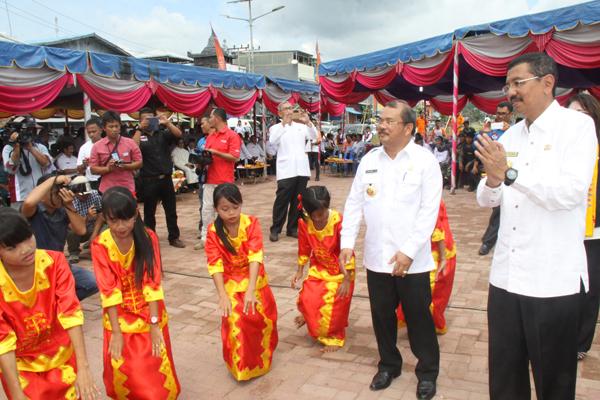 Peringatan 12 Tahun Gempa Nias, Murid SD Menari Siaga Bencana