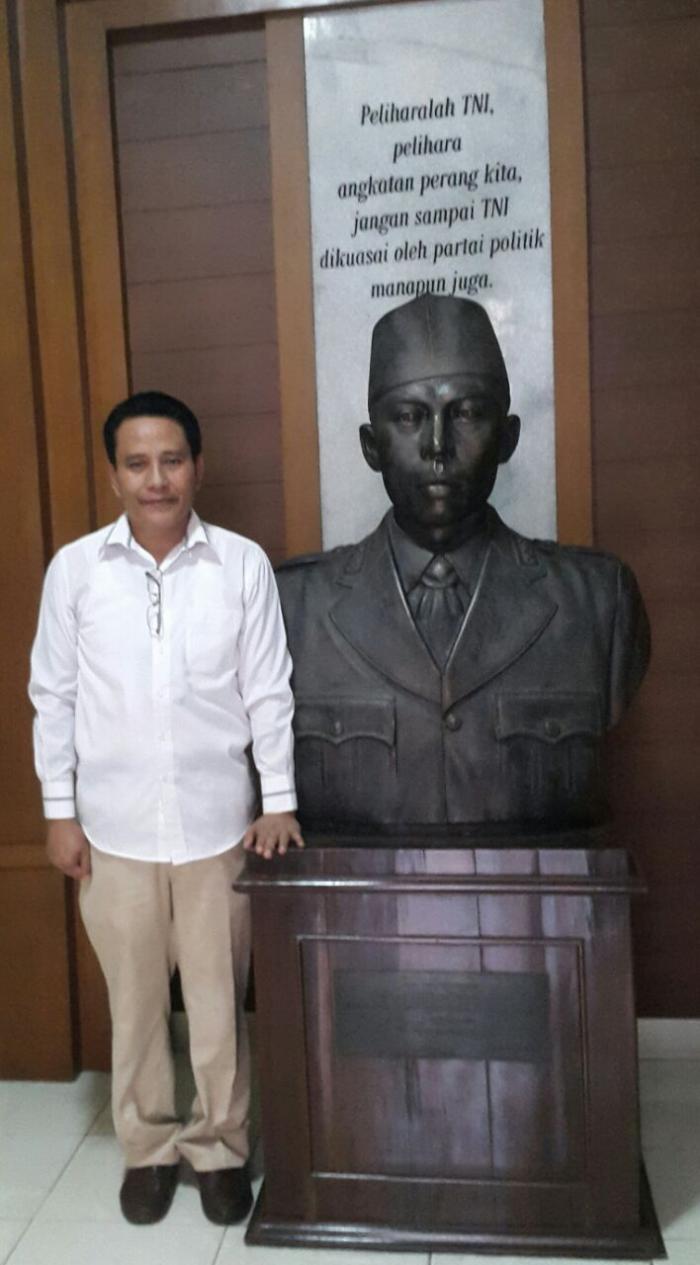 Cawapres Jokowi Sebaiknya Bukan dari Partai Politik