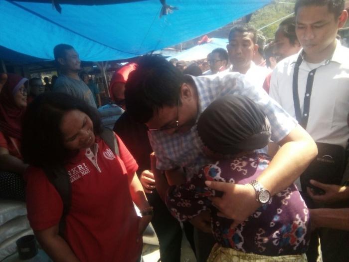 Kunjungi Pasar Batang Toru, Nenek Tua Doa Kan Djarot Jadi Gubernur Sumut