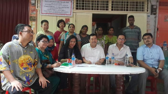 Warga Pasar Muara Takus Tolak Revitalisasi Pertokoan