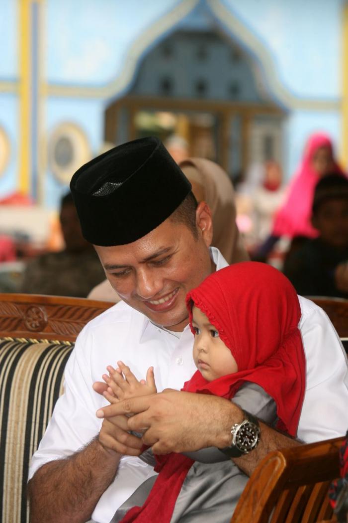 Momen Keakraban Ijeck dengan Anak-anak di Jabal Noor