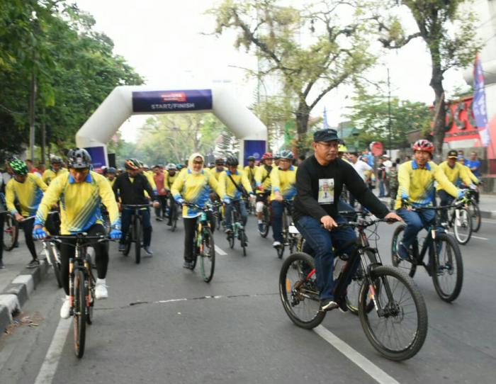 Medan Bankers Fun Bike Dilepas, Meriah