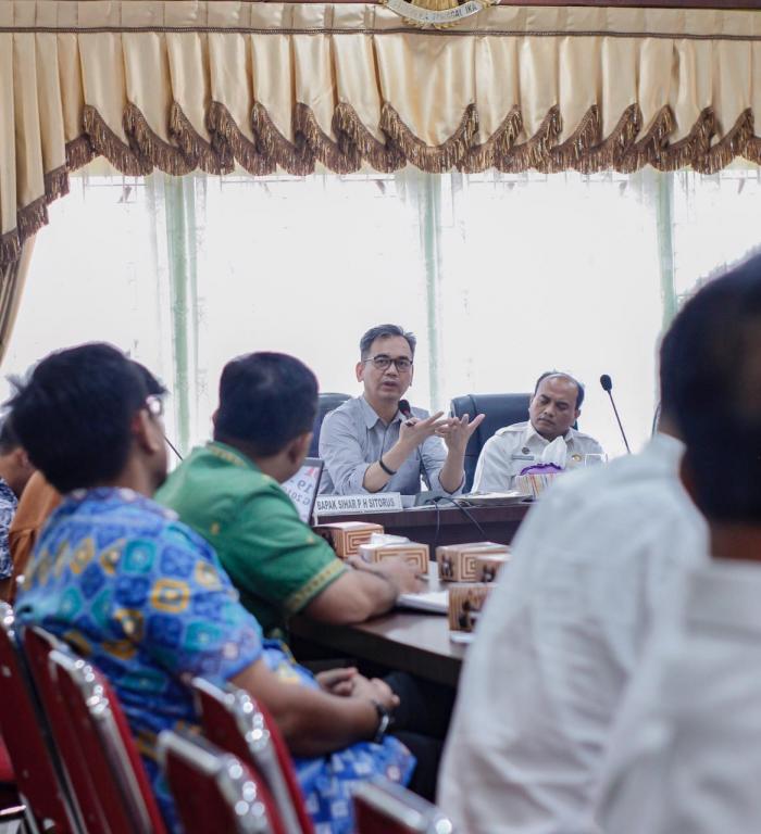 Sekda Kota Padangsidimpuan Terima Kunjungan Reses DPR RI Sihar Sitorus