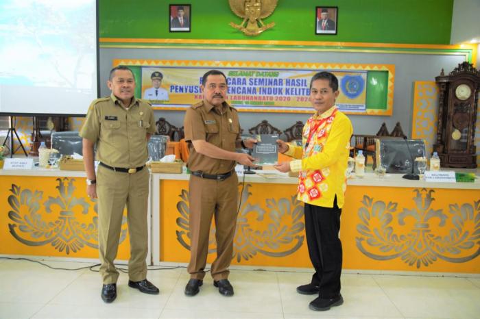 Kalitbang Pemkab Labuhanbatu Buka Seminar Hasil Penyusunan Rencana Induk Kelitbangan