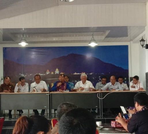 HUT Kabupaten Tobasa ke XXI Dipadu Perayaan Pergantian Nama Kabupaten Toba