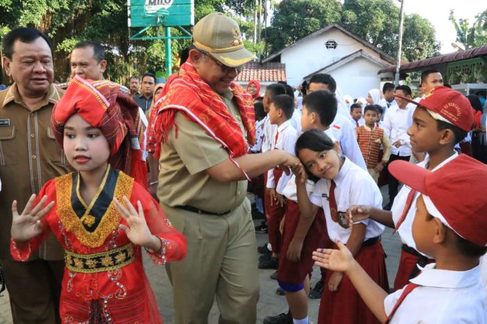 Akhyar Nasution: Yok Bikin Cantik Medan Dimulai Dari Sekolah