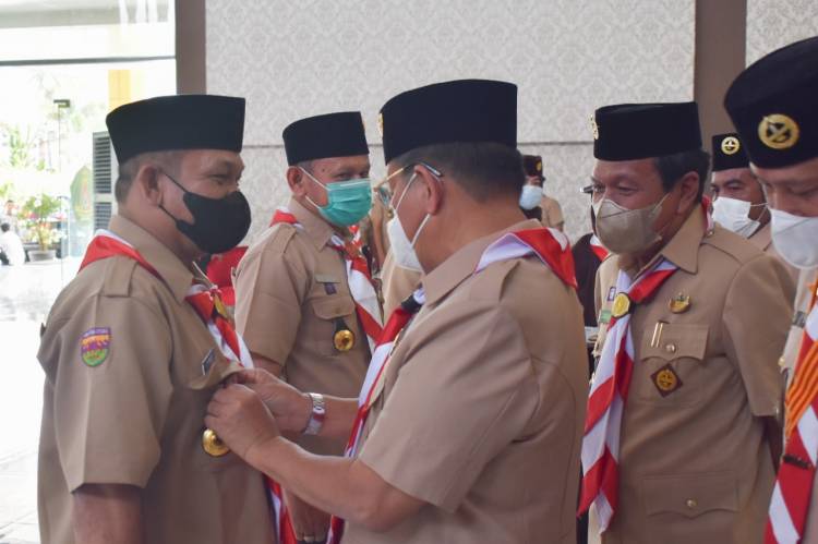 Wakil Walikota Lantik Ka Mabiran dan Kwarran Gerakan Pramuka Se Padang Sidempuan