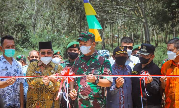 Wakil Walikota Sidempuan Resmikan Desa Labuhan Rasoki Kampung Pancasila