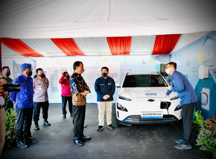 Presiden Jokowi Resmikan SPKLU Ultra Fast Charging Pertama di Indonesia