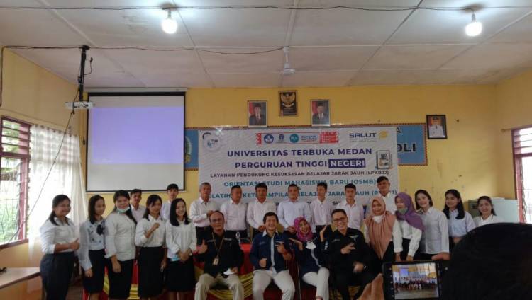 Harapkan Mahasiswa  Lulus Tepat Waktu, UT Medan Gelar OSMB Dan PKBJJ di Nias