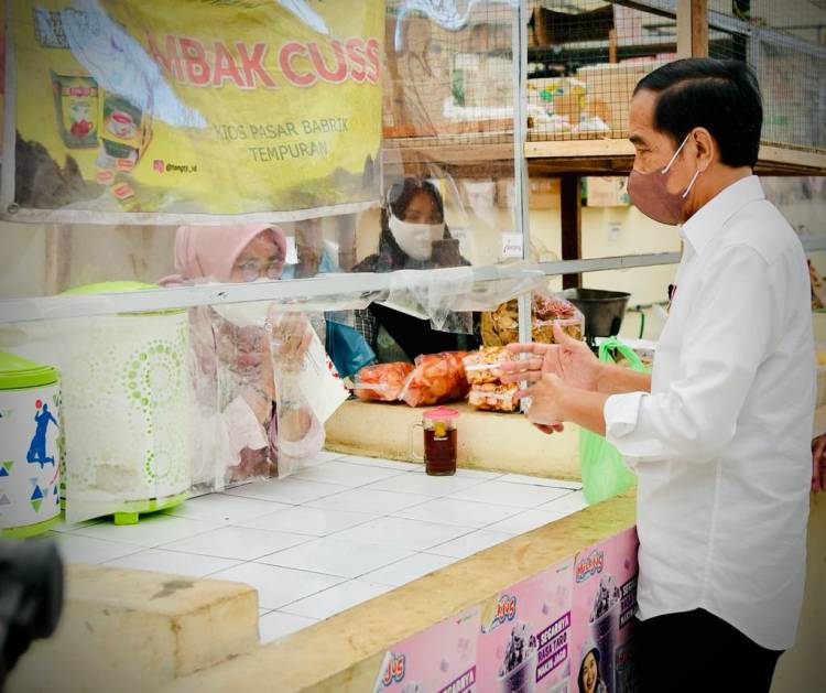 Jelang Ramadan, Presiden Cek Ketersediaan Bahan Pokok di Sejumlah Pasar